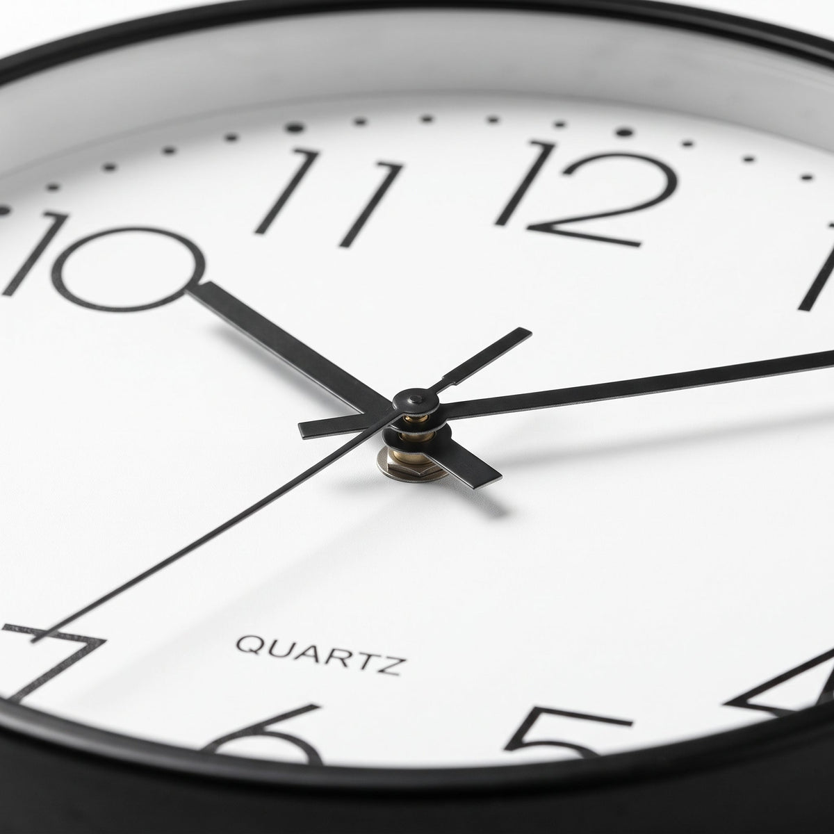Horloge Murale Moderne Minimaliste à Quartz Silencieuse