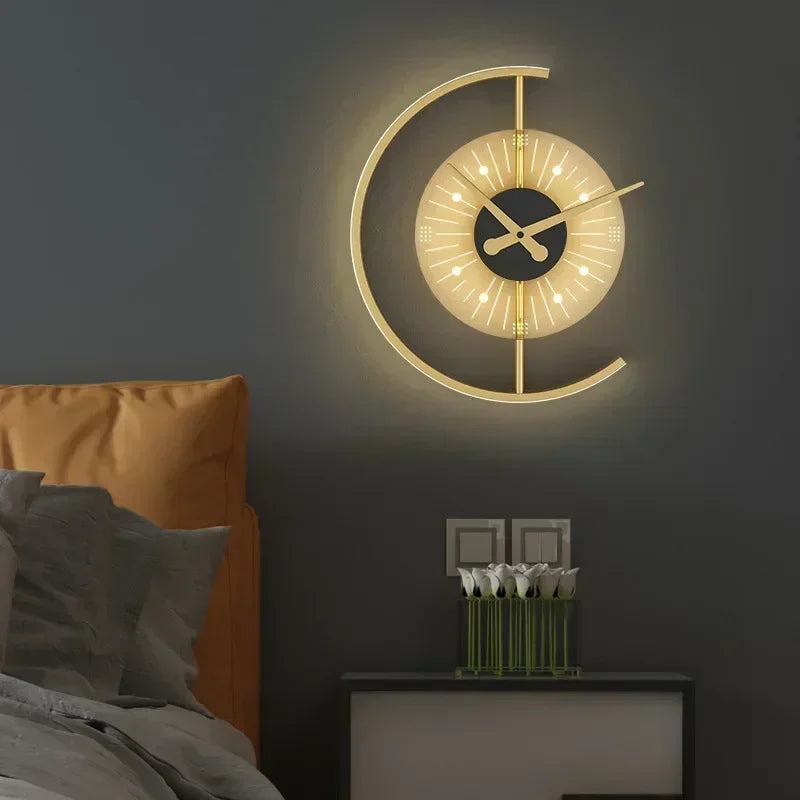 Horloge Murale Moderne Applique LED Dorée