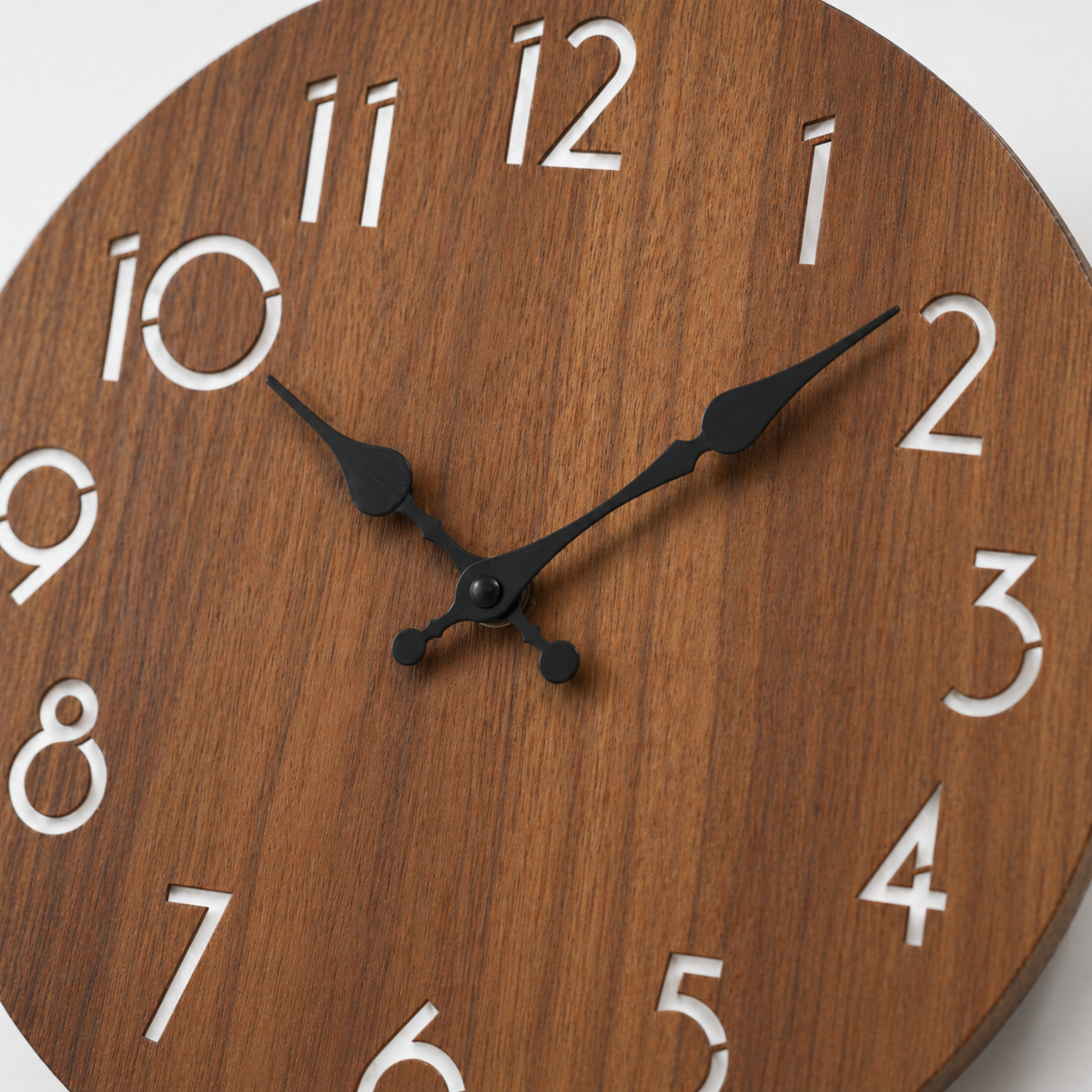 Horloge Murale Ronde Finition Bois Épurée 25 cm Silencieuse — 5 Déclinaisons