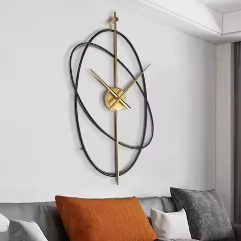 Grande Horloge Murale Ovale en Métal Design Moderne