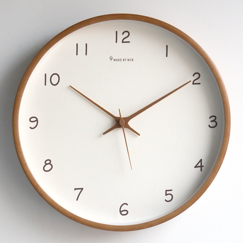 Horloge Murale en Bois Élégante